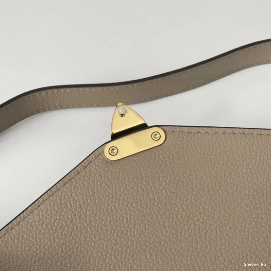 MÉTIS VUITTON POCHETTE LOUIS 0711